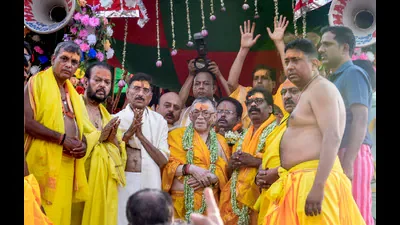 Jharkhand Governor, CM lead Jagannathpur Rath Yatra