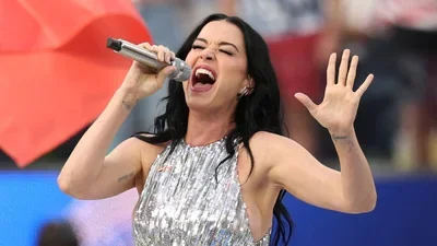 'Complete violation': Katy Perry blasts White House over using 'Firework' song in
