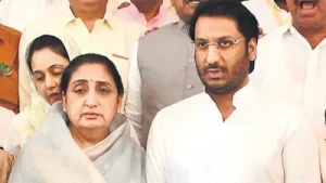 BJP keen on NCPs' merger, but Sunetra Pawar, son Parth not in favour
