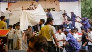 'It's a shame': Opposition slams Sonam Wangchuk's removal from Jantar Mantar; BJP