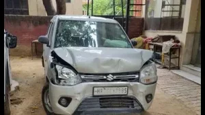 Speeding SUV hits hatchback, chain collision leaves woman rider dead in Gurugram