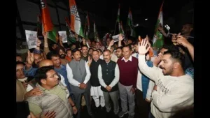 Himachal Cong protest against lathicharge on CJP protesters