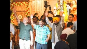 Biggest leader of Ram temple donation theft lecturing on honesty: Kejriwal
