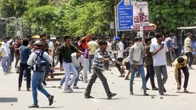 Clashes erupt, gunshots fired at Bihar NEET protest; 3 students injured in Siwan
