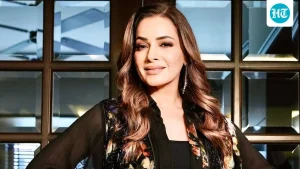 Neelam Kothari's diet and anti-ageing secrets for staying fit in 50s: 'Cauliflower