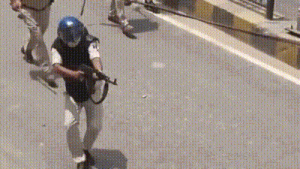 Cop who fired AK-47 during student protest in Bihar's Siwan suspended; Opposition