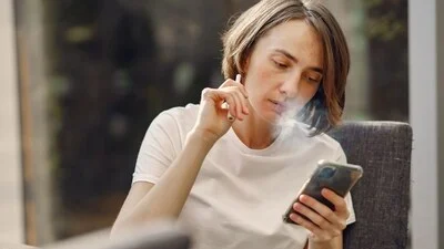 Can vaping affect how the skin heals? Physician Dr Kunal Sood explains the link