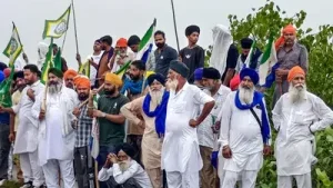 Day after CJP protest, farmers from Punjab and Haryana marching towards Delhi. What