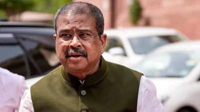 Samay Raina, Vir Das react to Dharmendra Pradhan's resignation: 'More power to the