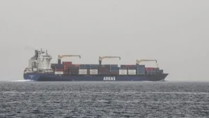 Two tankers carrying Saudi oil for India exit Red Sea by going 'dark': Report