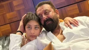 'Family game night': Maanayata Dutt gives a sneak peek into Sanjay, Iqra and