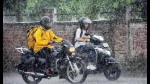 Showers lash Uttar Pradesh; rivers breach danger mark
