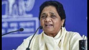 Govt, agitators should arrive at harmonious resolution, says Mayawati