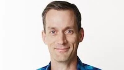 Google's 30th employee and chief scientist Jeff Dean quits after 27 years to launch