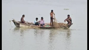 Ganga, Ghaghra, Sharda cross danger mark; CWC issues warning