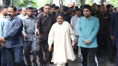 Mayawati pays tribute to Rasra MLA Uma Shankar Singh, hints at his son's political