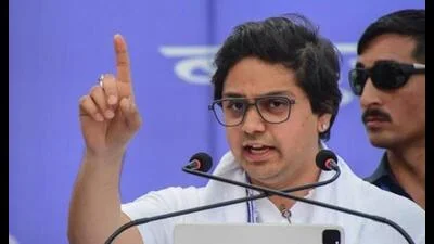 Electing right leaders will bring about real change: Akash Anand