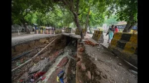 Sector 22 drain collapses after rain, GMDA begins temporary repairs