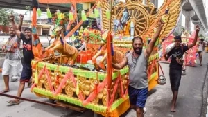 As loud as chainsaw at close range? Kanwar Yatra boomboxes deafen Delhi above