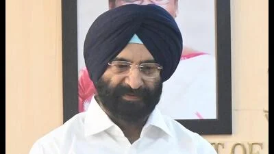 Sirsa demands AAP apology, rejects rice distribution irregularity allegations
