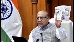 Delhi Speaker seeks MCD reports on handling of garbage, stray cattle