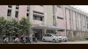 Ludhiana: Over 16k complaints pending amid contract workers' strike