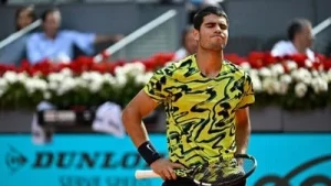 Carlos Alcaraz hit by 'mental weakness', 'depression' claim as Italian tennis