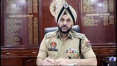 Amritsar top cop Gurpreet Bhullar transferred amid Jantar Mantar protest-ISI module