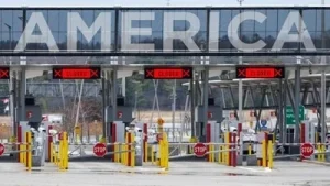 New York woman pleads guilty to helping migrants sneak into the US from Canada