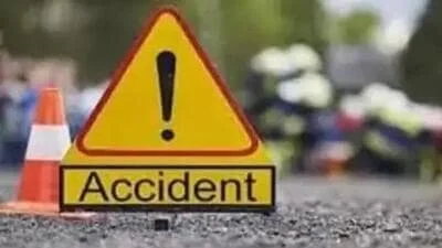 Rajasthan: Speeding car kills man, 3-year-old daughter; wife, son critically injured