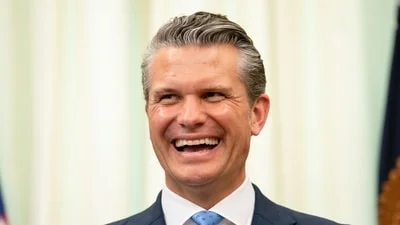 Pete Hegseth's 'nose wipe' and sweating video goes viral; 'I don't really wash my