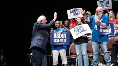 Democrat primaries play out in Wisconsin, Minnesota ahead of Tuesday's election