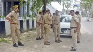 Father-son duo attack man with iron rod amid dispute over 'anklet' in UP's Lucknow;