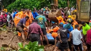 6 dead after heavy rain lashes parts of Kerala, landslides triggered