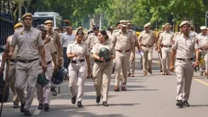 IAF officer held for leaking defence data to Pak operative; was 'honey-trapped' by