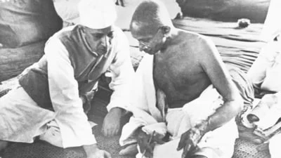HT archives: 'Quit India' begins, British crack down with tear gas squibs, lathis,