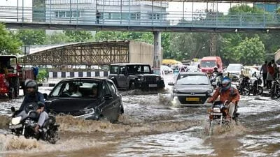 Traffic snarls continue in Gurugram; Ghata T point closed after torrential rain