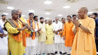 Yogi promises welfare of nomadic communities under new board