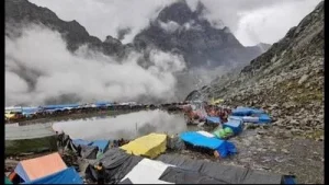 Manimahesh Yatra: Sale of small plastic bottles, snack packets banned along yatra