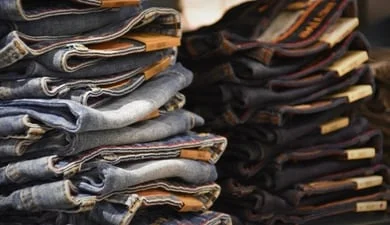Looking to up your denim game and stop your jeans from fading? Here are 5 styles