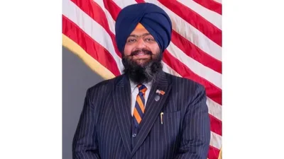 Who is Swarnjit Singh? Indian-origin US mayor tells ICE to 'go home', sparks