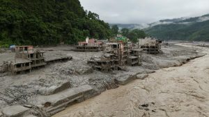 Glacial collapse caused seismic activity, 'catastrophic' Nepal: A practical reader guide