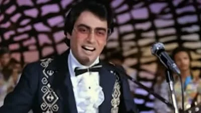 Superstar's cousin became a 70s heartthrob after 2 hits, later vanished from