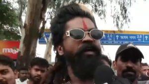 'Pushpa' joins PSC-JSSC aspirants' Ranchi protest, says 'Jharkhand ke students