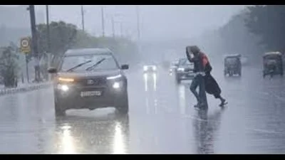 Heavy rain disrupts life across Western UP