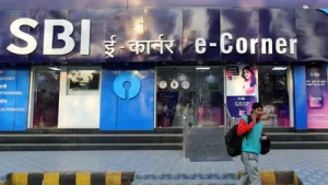 The State Bank of India ( SBI ) on Thursday announced that it will revise cash withdrawal charges