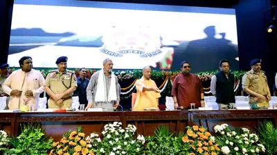 The police song features megastar Amitabh Bachchan’s voice, while singer-composer Shankar Mahadevan has