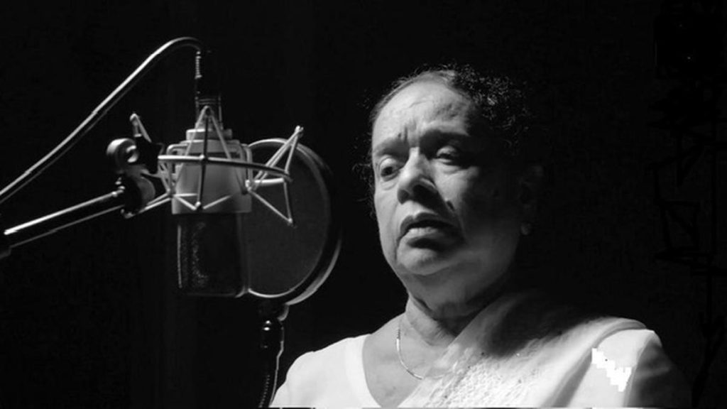 Iconic Sri Lankan singer Nanda Malini, whose voice travelled with generations of Sinhalese