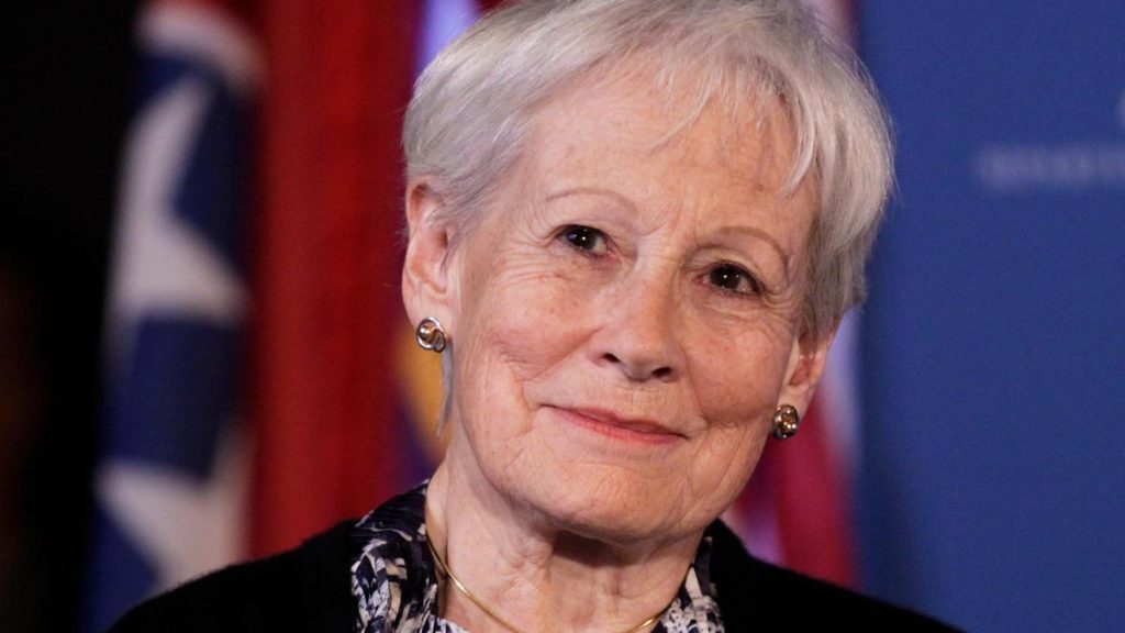 Nancy Kassebaum Baker, a Kansas governor's daughter who became the first woman elected to the U.S