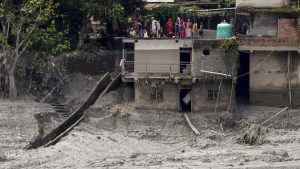 Glacier break or earthquake? What triggered the Nepal floods?: A practical reader guide